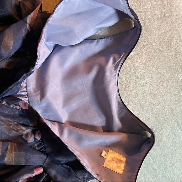 Laura Ashley gorgeous navy blue dress with flower blooms sz 6x. Exquisite!! - Picture 10 of 11